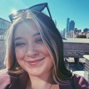 Meet your Posher, Emily